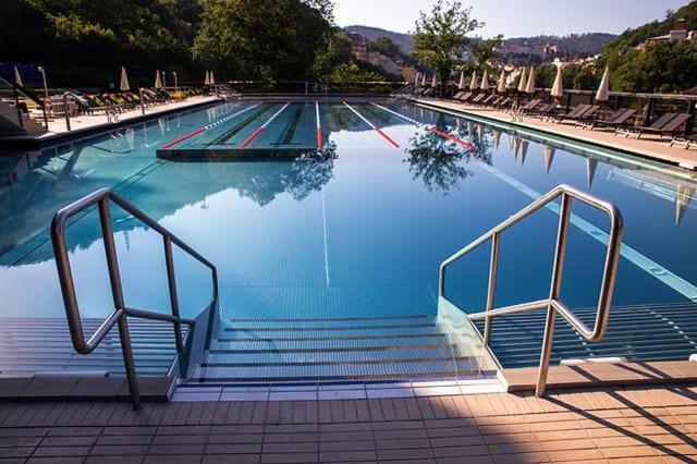 Apartman Rezidence Certovka 2121 Free Parking Garage KLV Exterior foto