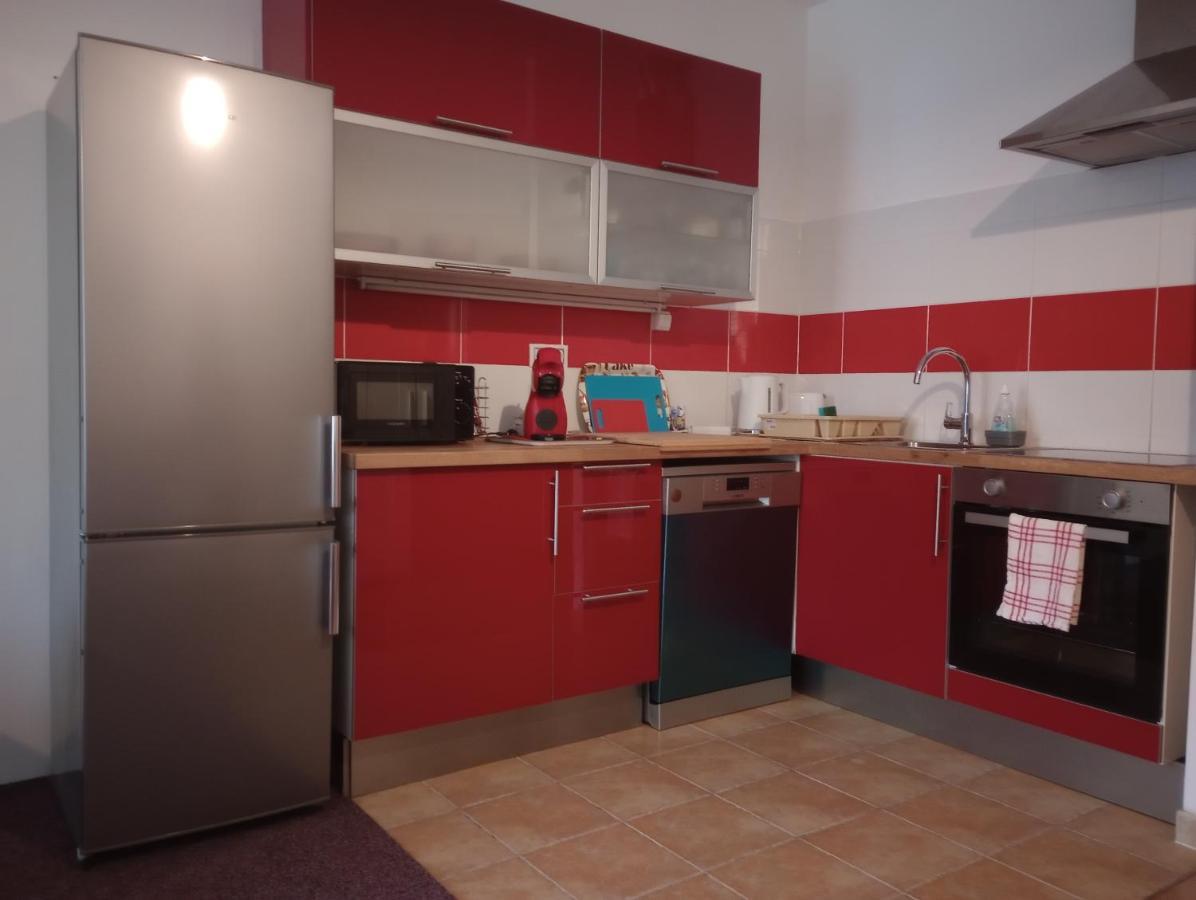 Apartman Rezidence Certovka 2121 Free Parking Garage KLV Exterior foto